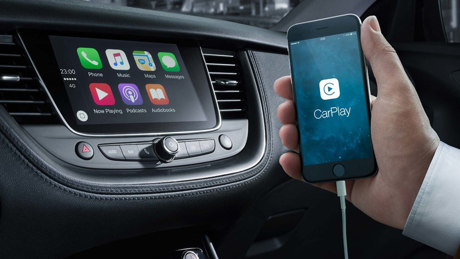 Smartfon Apple iPhone CarPlay Opel Grandland
